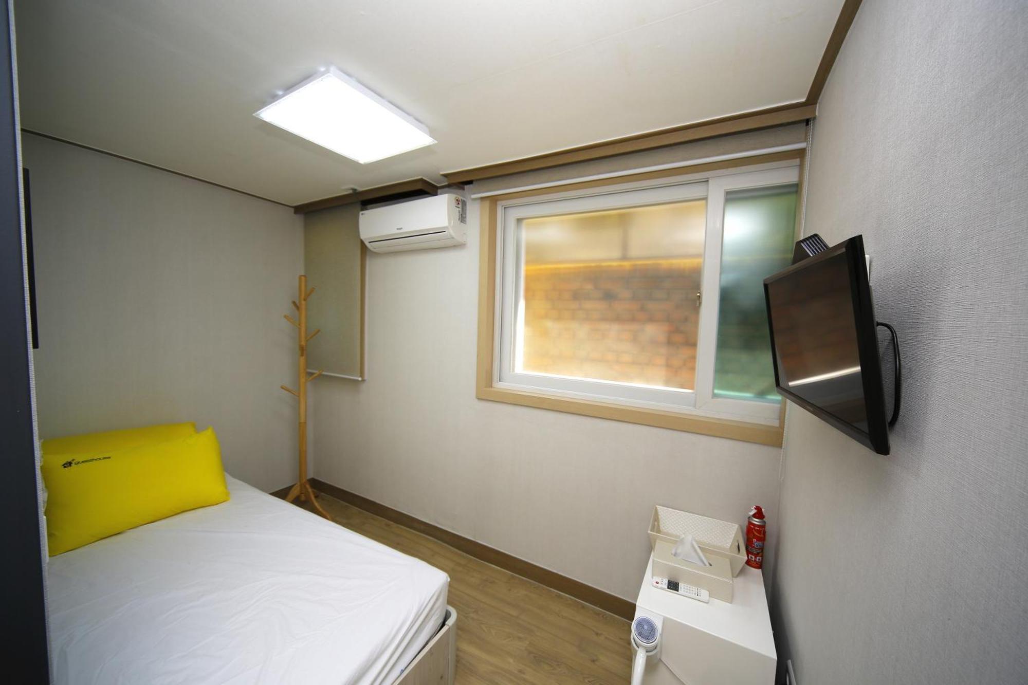 סיאול 24 Guesthouse Kyunghee University חדר תמונה